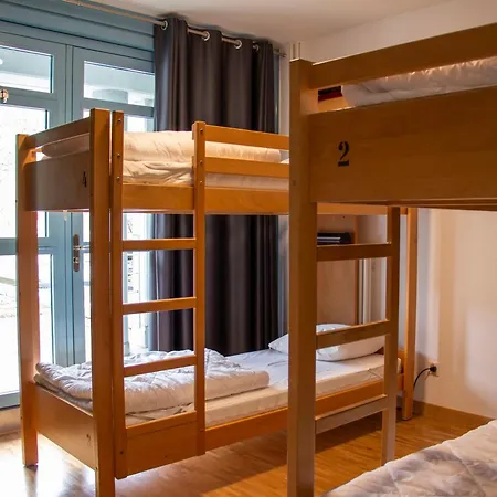Geneva Hostel
